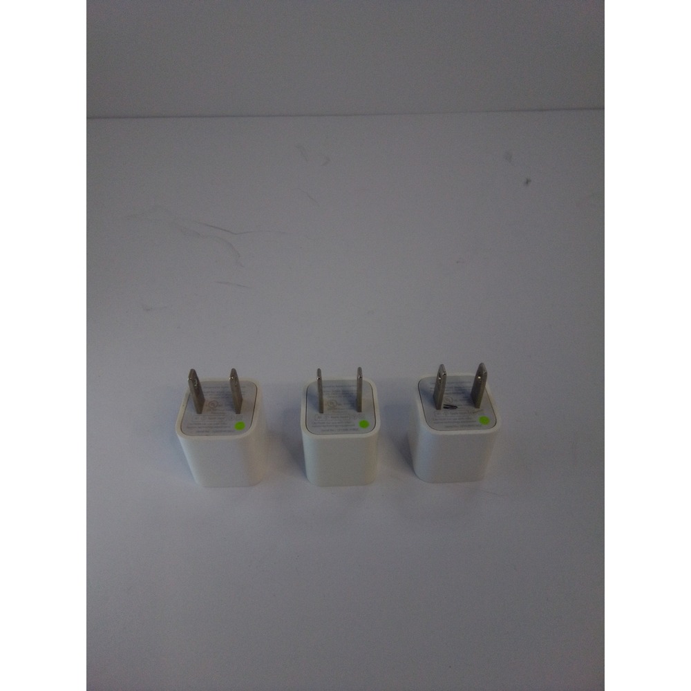 Apple 5W USB Power Adapter A1265 Wall Charger Lot of 3 Used iPhone iPod